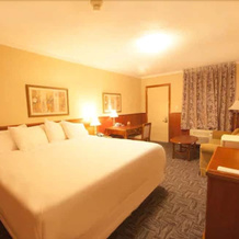 Sutton Park Inn, 金卡丁 — 照片 4