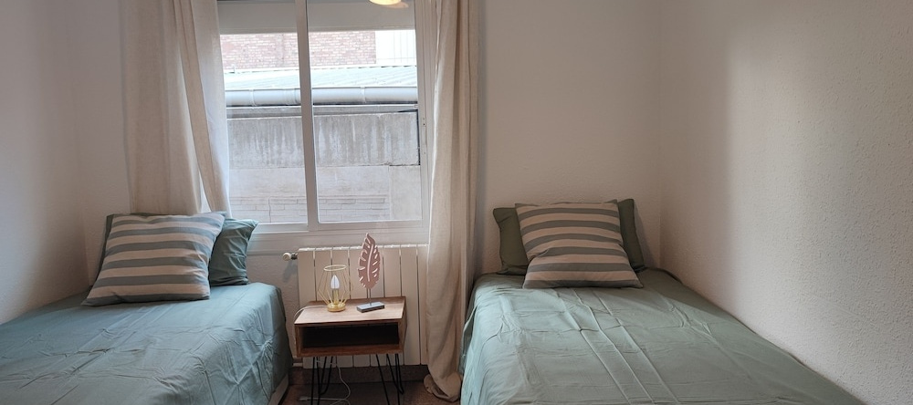 Feel Welcome Barcelona 10, Cornella de Llobregat — photo 1