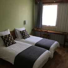 Hôtel Le Dauphin, Saint-Denis-de-l'Hôtel — photo 2