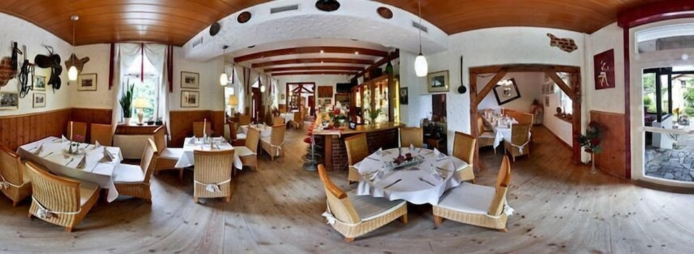 Restaurant & Pension Bellevue, 万德利茨 — 照片 1