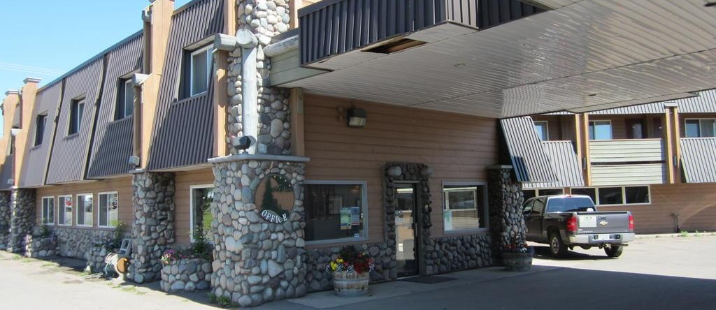 Aspen Inn & Suites, 史密瑟斯 — 照片 1