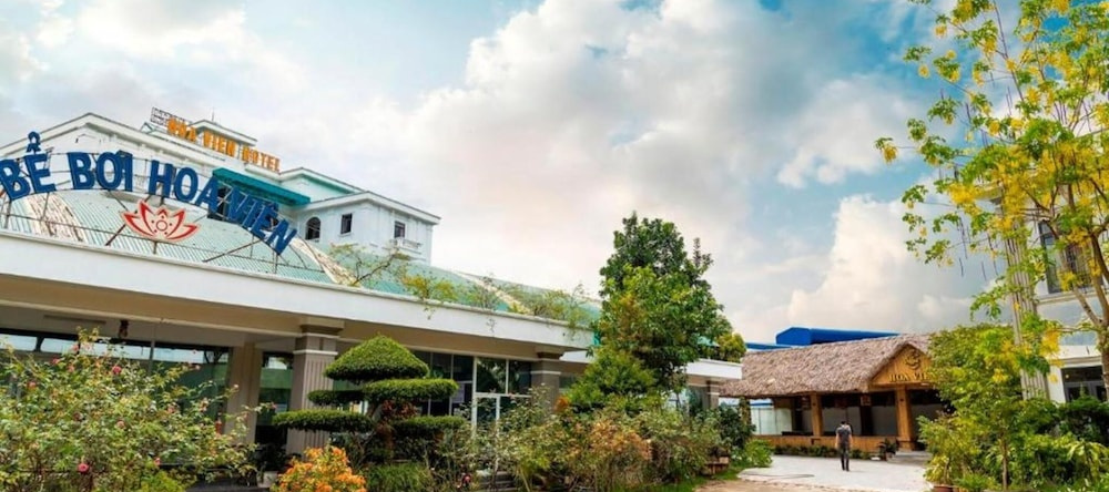 Hoa Vien Hotel - Suoi Khoang Kim Boi, Луонг Сон — фото 1