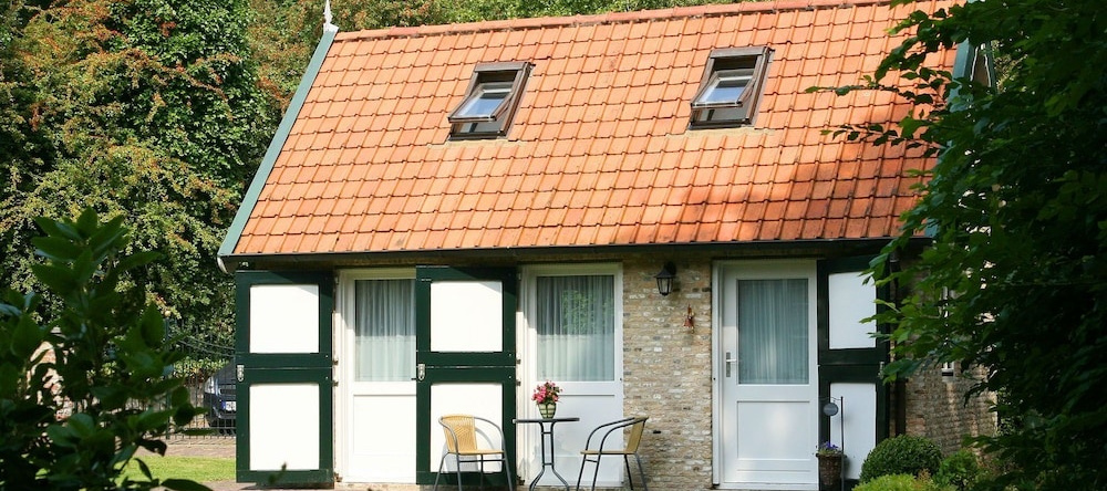 Intimate Holiday Home in Veere in Zeeland, Veere — photo 1