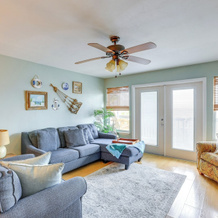 Beach & Pool Access at Condo on Cedar Key!, 切达基 — 照片 3