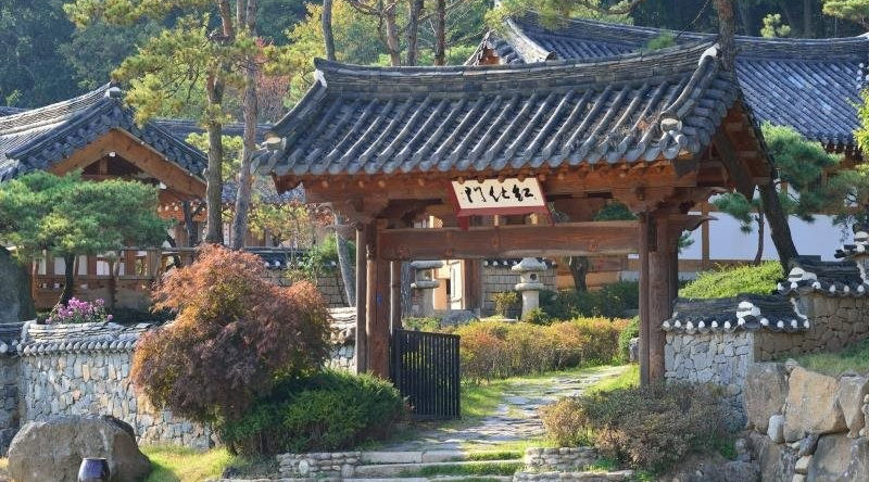 Royal Heritage Hotel -CHOSUN WANG GA, Yeoncheon — photo 1