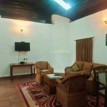 Puthuthottam Annexe, Valparai — photo 4