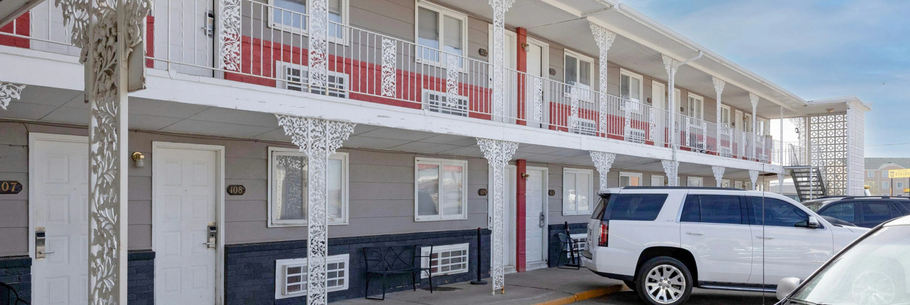 Circle S Motel Cozad I-80, Cozad — photo 1