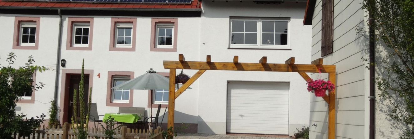 Spacious Apartment in Meisburg With Terrace, 迈斯堡 — 照片 1