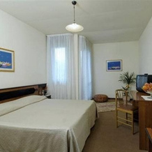 Hotel Ristorante Cicin, Casale Corte Cerro — photo 4