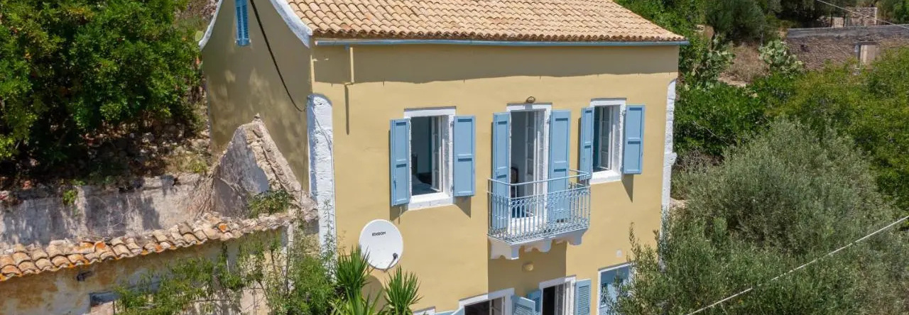 Architect's House (100 meters from Assos beach), 阿索斯 — 照片 1