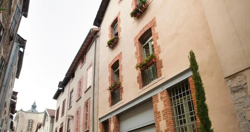 Chambres d'Hôtes Les Terrasses de la Maison Pago, 鲁埃格自由城 — 照片 1
