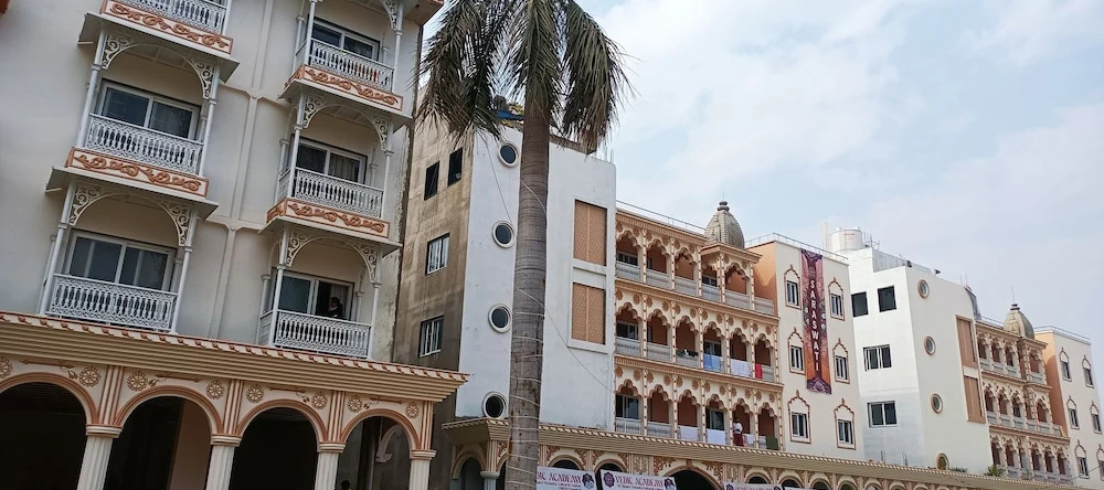 ISKCON Prayagraj Guest House, 普拉亚格拉杰 — 照片 1