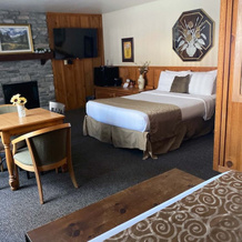 Grange Valley Lakeside Inn & Winery, formerly Memorytown., 波科诺山 — 照片 2