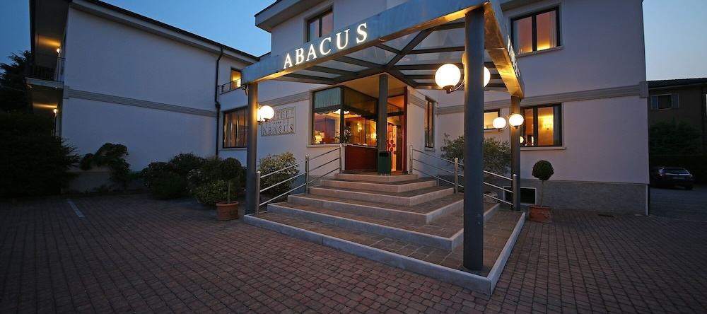 Hotel Abacus, Porto Mantovano — photo 1