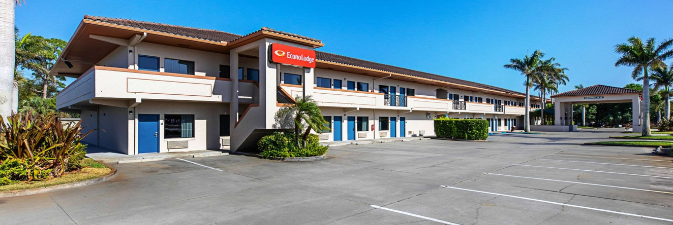 Econo Lodge Vero Beach - Downtown, Vero Beach South — photo 1