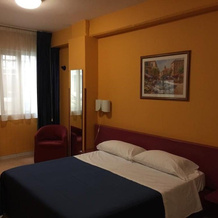 Cristal Hotel, Manocalzati — photo 3