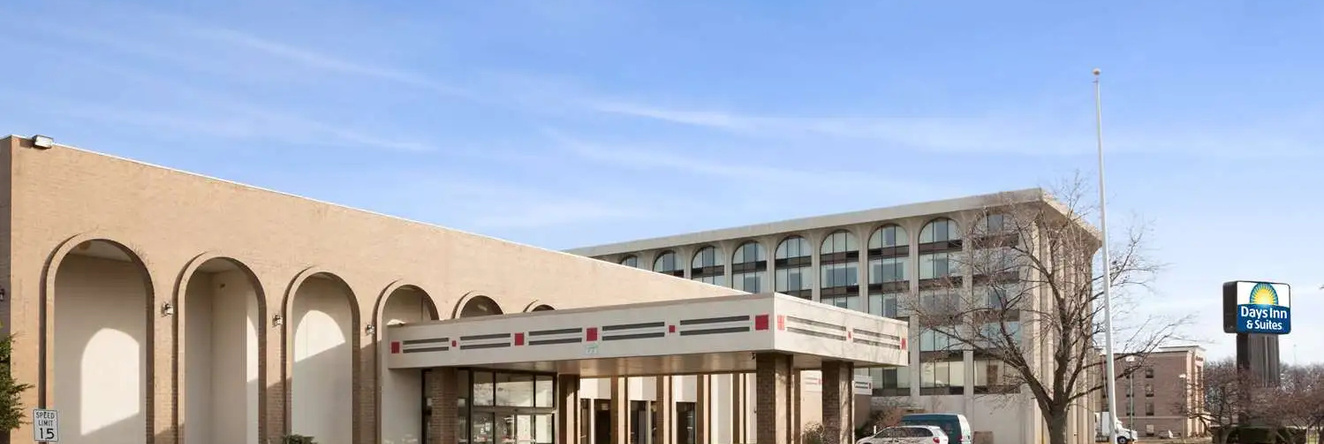 Days Inn & Suites By Wyndham Elyria, Элирия — фото 1