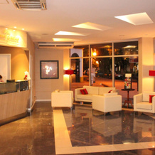 Howard Johnson by Wyndham San Pedro, 圣佩德罗 — 照片 2