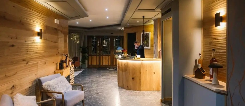 Aria Life Hotel Pinzolo, 平佐洛 — 照片 1