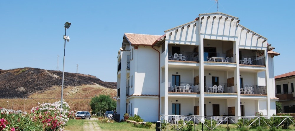 Barko Apartments & Suites, 库特罗 — 照片 1