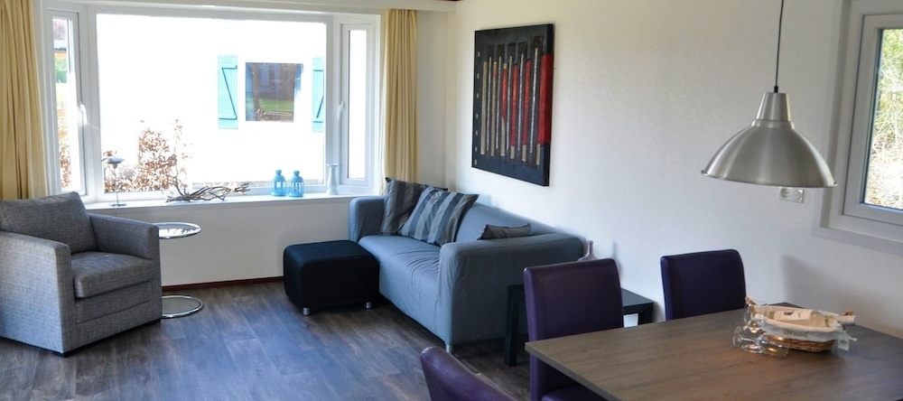 Holiday Chalets Mariënberg Hardenberg N6778, 马林贝格 — 照片 1