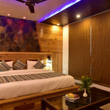 Xomotel Sunita Himalayan Paradise, 巴盖什瓦尔 — 照片 2