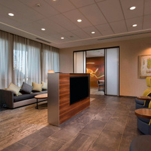 Courtyard by Marriott Atlanta Alpharetta/Avalon Area, 阿尔法雷塔 — 照片 3