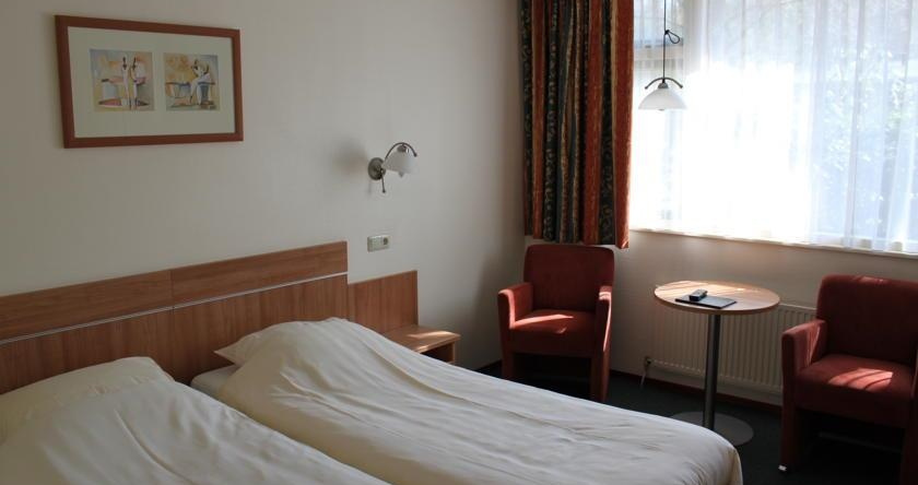 Parkhotel Hierden, Хардервейк — фото 1