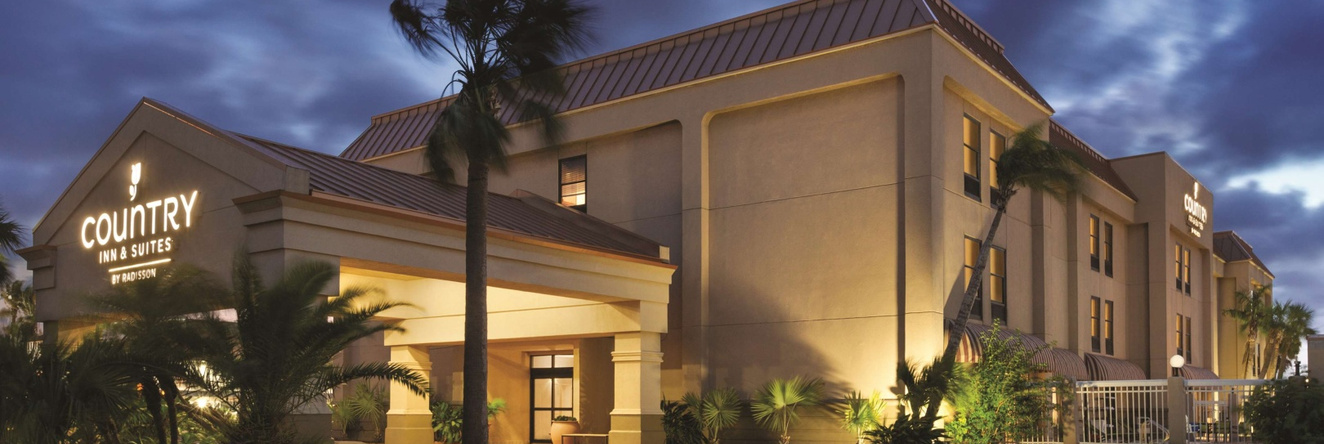 Comfort Inn & Suites Portland Corpus Christi, Портланд — фото 1
