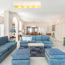 Artemis Villa near Athens airport, 梅索盖亚斯的马科普洛 — 照片 2