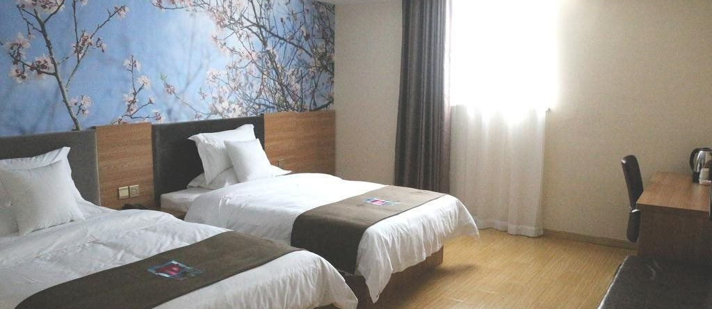 7 Days Party Inn, Сучжоу — фото 1