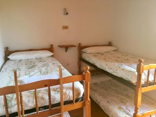 Hostel Albergue De Pintueles, Пинтуэлес — фото 1