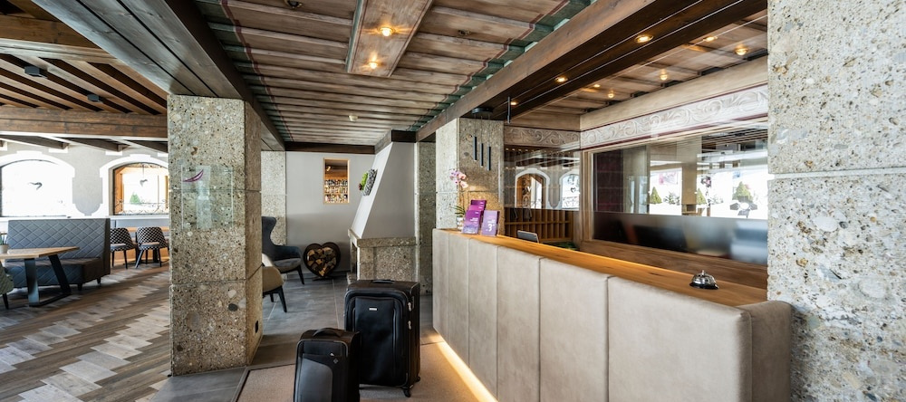 Hotel Alpina, 上陶恩 — 照片 1