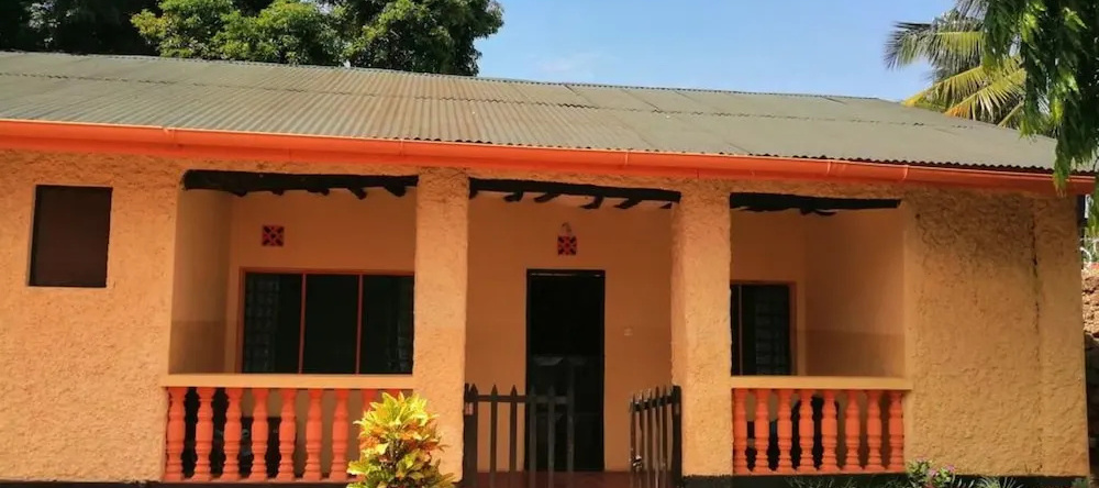 Diani Travelers Guest House, 乌昆达 — 照片 1