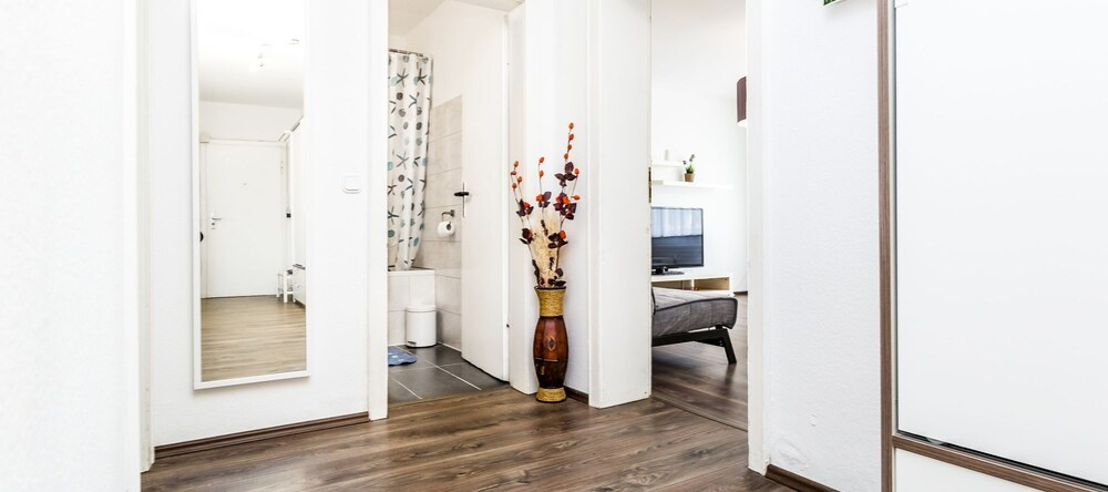 Apartment Humboldt-Gremberg 4Km Bis Köln Messe, Кёльн — фото 1