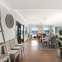 Waterfront at Sunset Boulevard Soldiers Point, 索尔杰斯角 — 照片 2