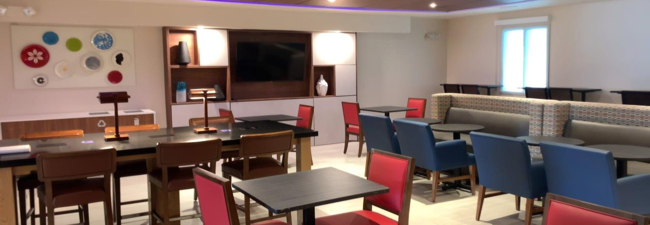 Holiday Inn Express & Suites Exmore - Eastern Shore by IHG, 埃克斯莫尔 — 照片 1
