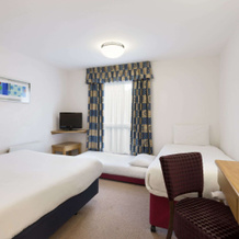 Days Inn By Wyndham Telford Ironbridge M54, Шифнал — фото 4