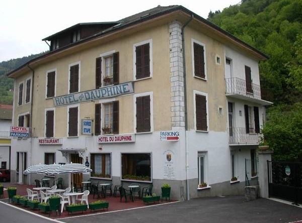 Hôtel du Dauphiné, Allevard — photo 1
