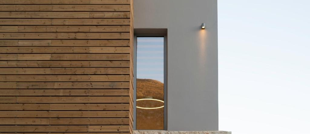 An intimate Villa Resort- Right on the beach, by ThinkVilla, Petres — photo 1