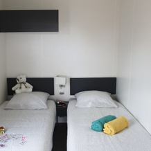 Camping Domaine de Senaud - Mobil-Homes, Albon — photo 2