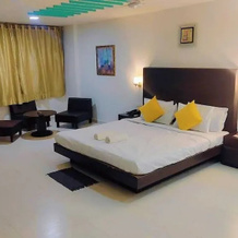 Hotel Relish Gujrat, Нахатрана — фото 3