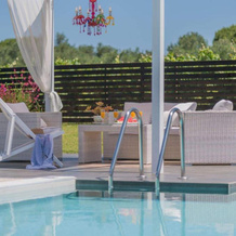 Madini Luxury Villa With Private Heated Pool, Ванато — фото 3