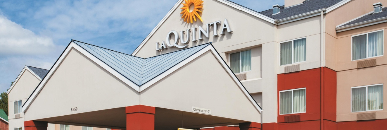 La Quinta Inn & Suites by Wyndham Manassas Battlefield, 马纳萨斯 — 照片 1