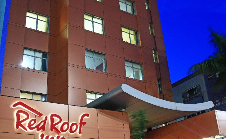 Red Roof Inn Vitória, Vitoria — photo 1