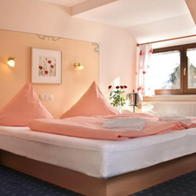 Hotel Vierenstraße, 诺伊多夫 — 照片 4
