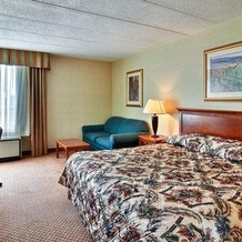 Rodeway Inn & Suites & Conference Center, Жирар — фото 5