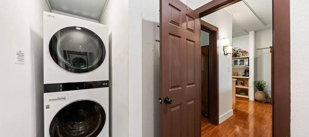 233 Market Street Unit B, Wailuku — photo 1