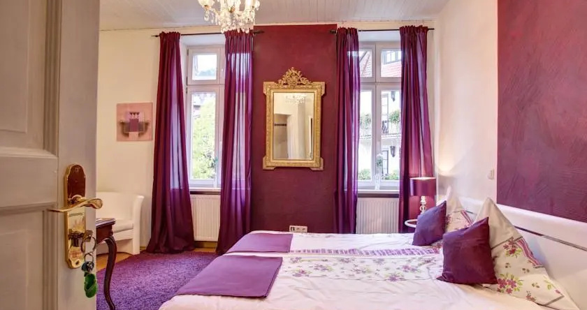 Hotel und Gästehaus Schoolürmann, 梅特拉赫 — 照片 1