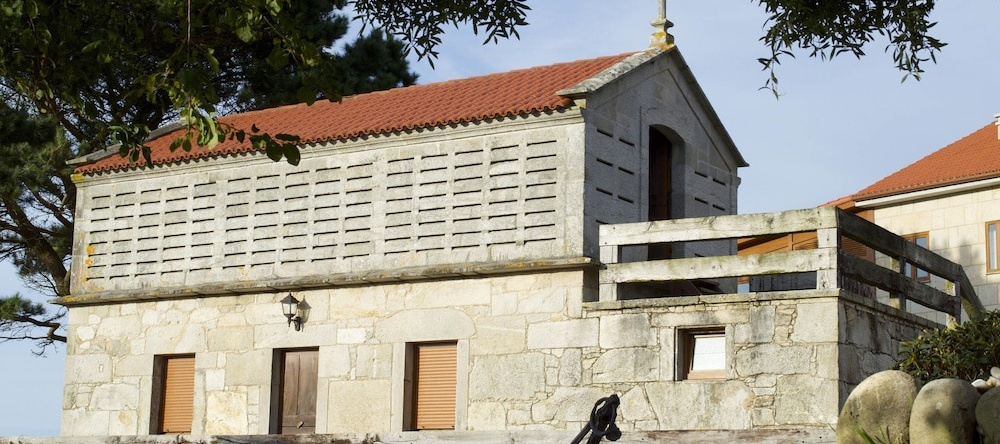 Pensión Costa Caion, Ларача — фото 1